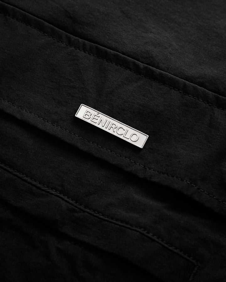 Versa Everyday Cargo - Blackout