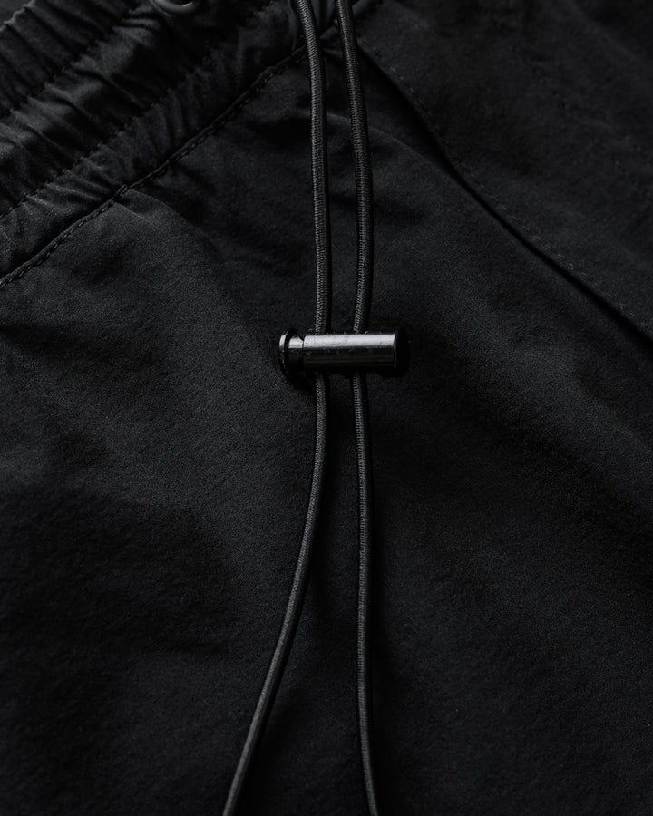 Versa Everyday Cargo - Blackout