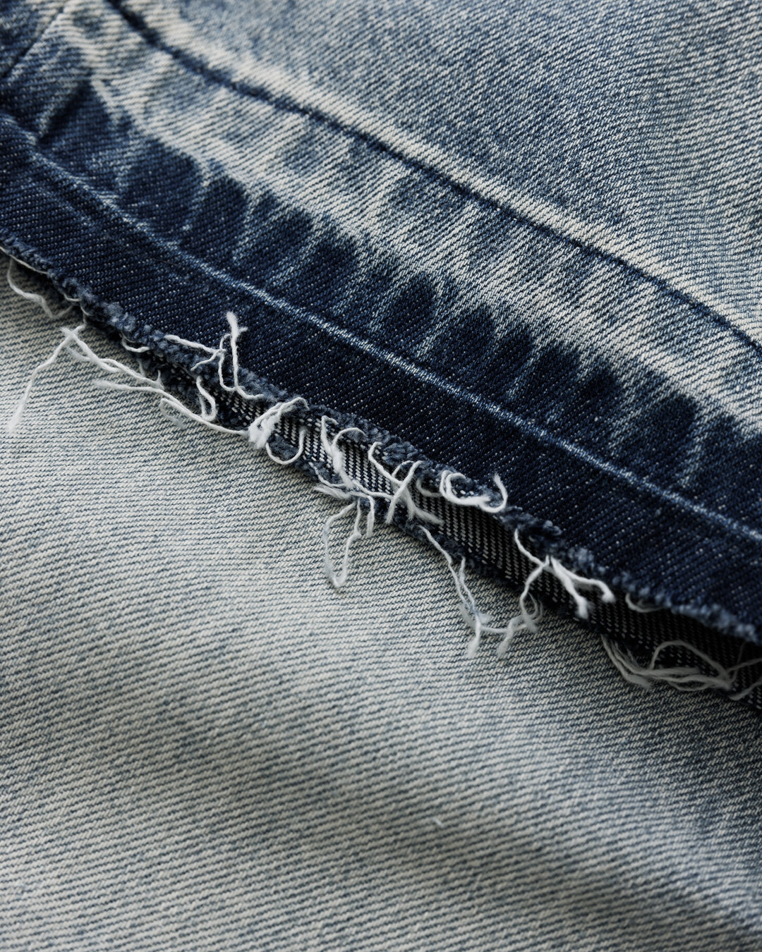 Relaxed Denim - Sand washed blue