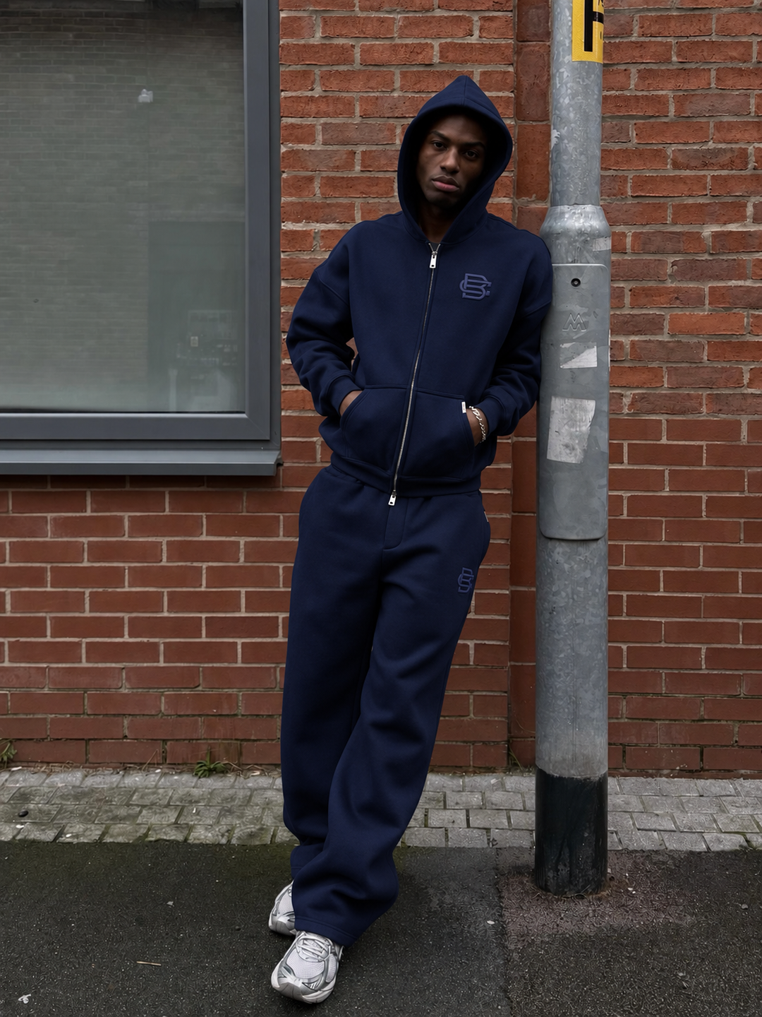 Bénir Club Basics Jogger - Navy