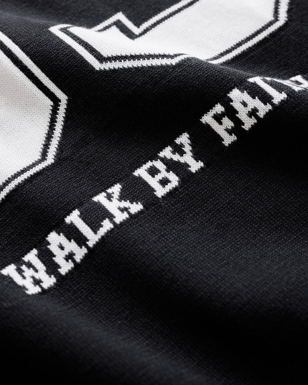 God’s Timing 83 knit Jersey - Black