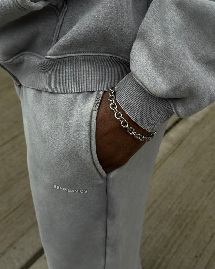 Bénir Club Basics Jogger - Charcoal