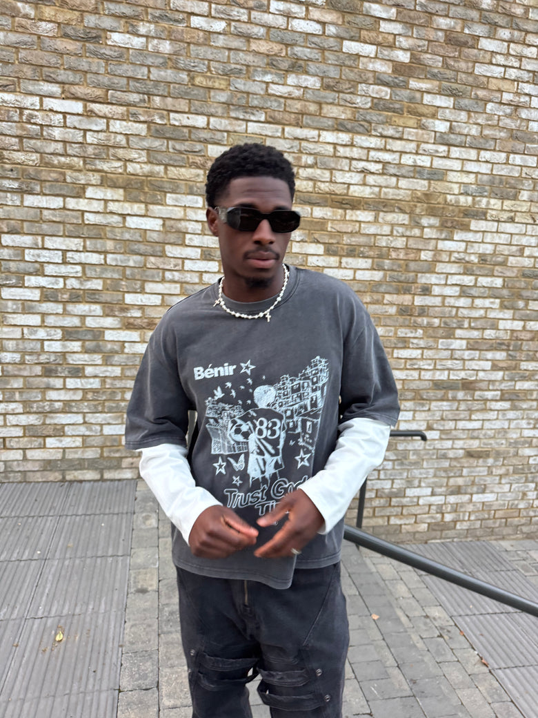 Favelas T-Shirt - Charcoal
